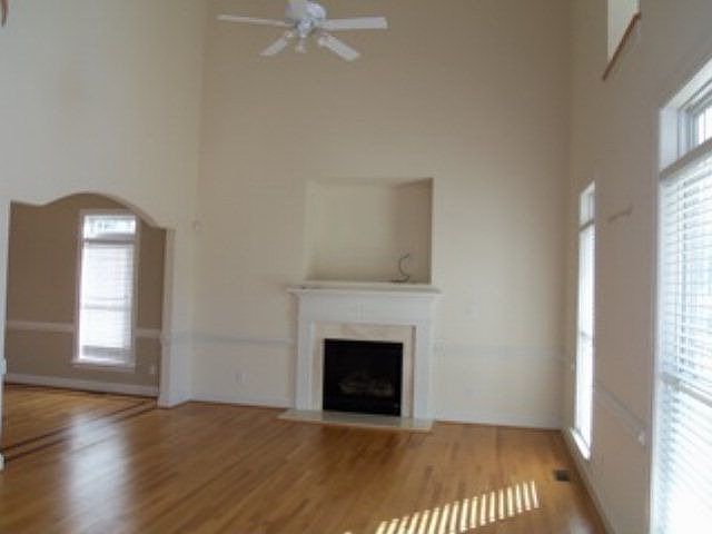 1st image of 104 Habersham Ct