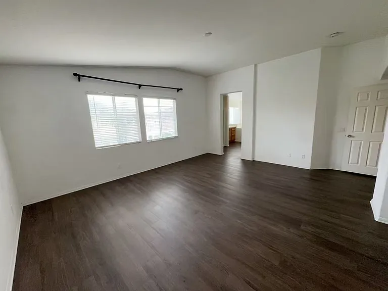 6338 Bluebell St — Photo 10