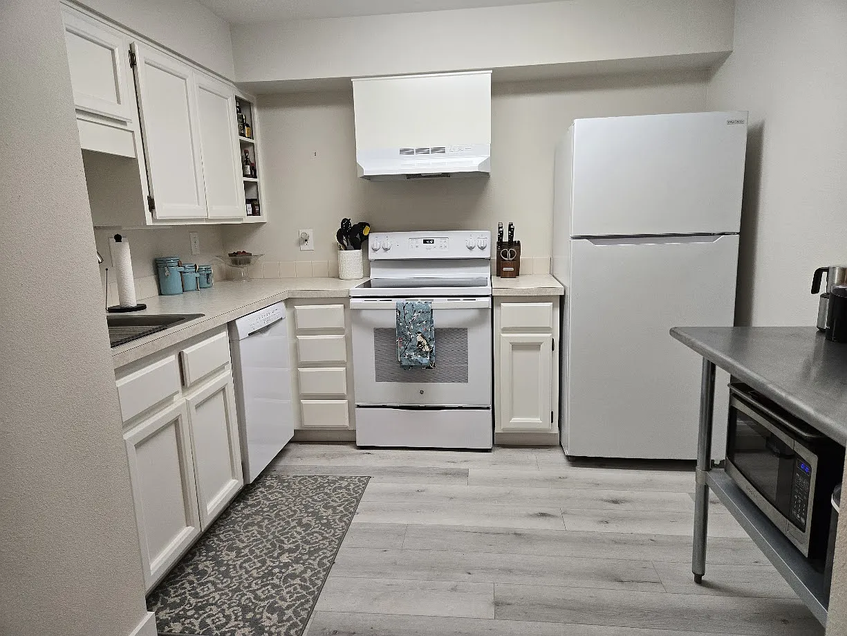 2 bed, 1127 sqft, $2,395 — Photo 4