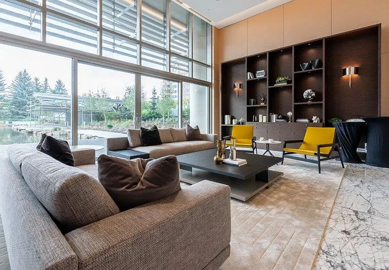 738 1st Ave SW #902 — Photo 42