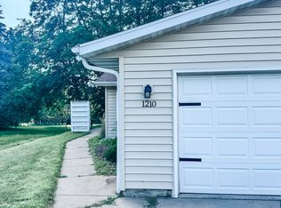 1210 3rd St E, Altoona, WI 54720