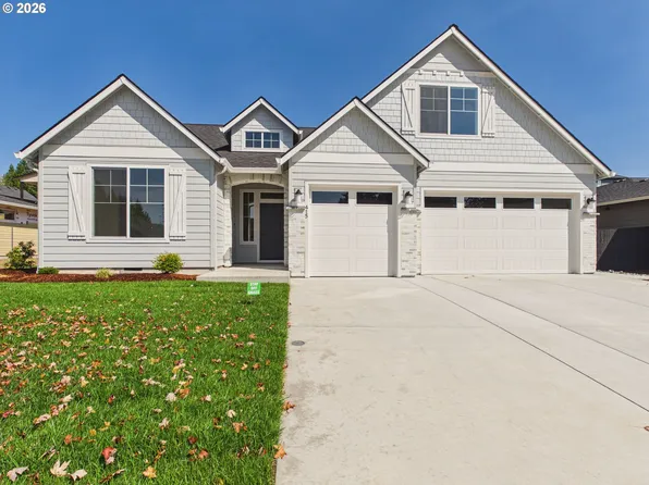 415 W 19th St, La Center, WA 98629
