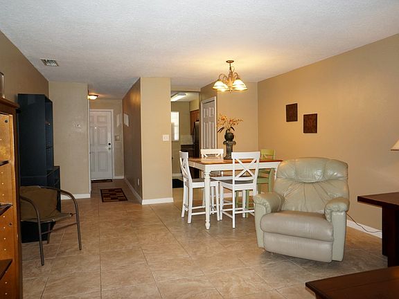 3rd image of 4766 Tangerine Ave #4766
