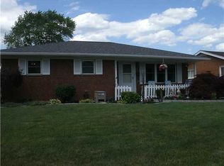 3301 S Eastmoreland Dr, Oregon, OH 43616