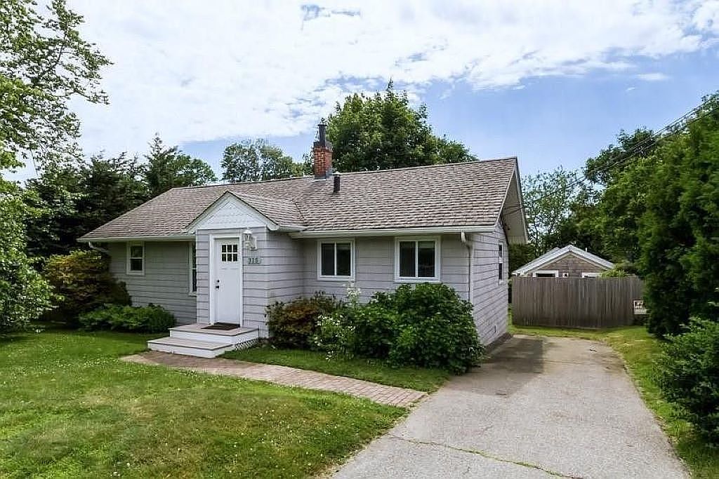 313317 Wolcott Ave, Middletown, RI 02842 Zillow