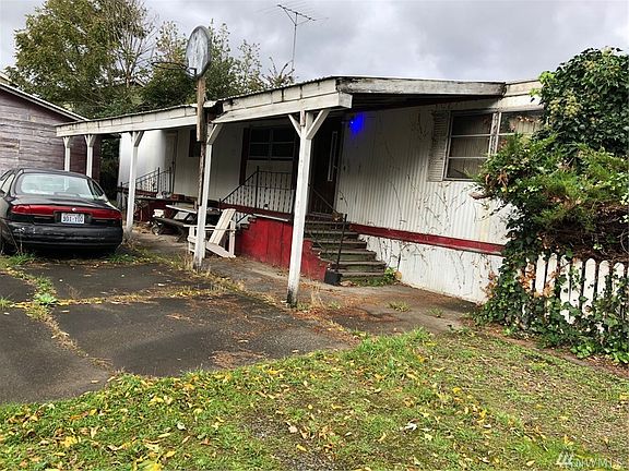 2nd image of 12231 49th Ave S
