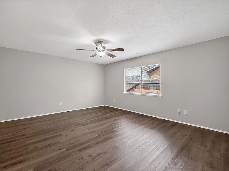 14034 Lourdes Dr — Photo 20