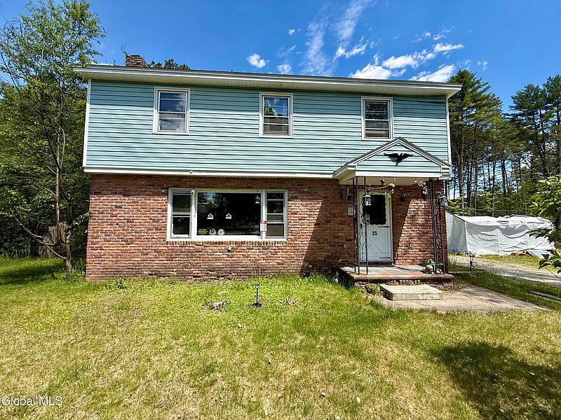 2nd image of 25 Merritt Road