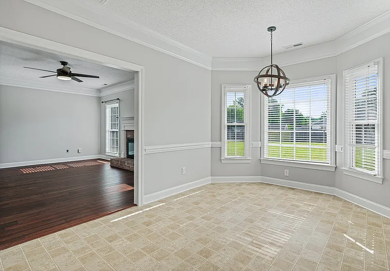 101 Coriander Ln — Photo 14