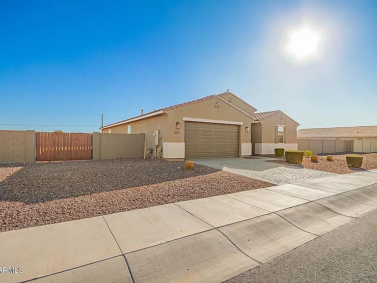 1st image of 4459-1 E Warlander Ln