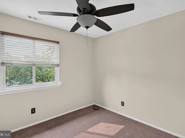 714 Woodhollow Dr — Photo 12