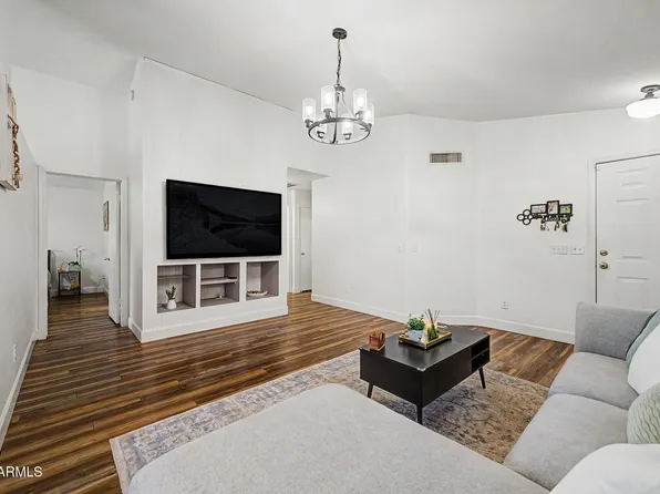 3715 W CHAMA Drive, Glendale, AZ 85310