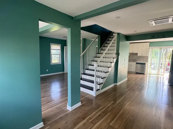140 S Robert St, Sewaren, NJ 07077
