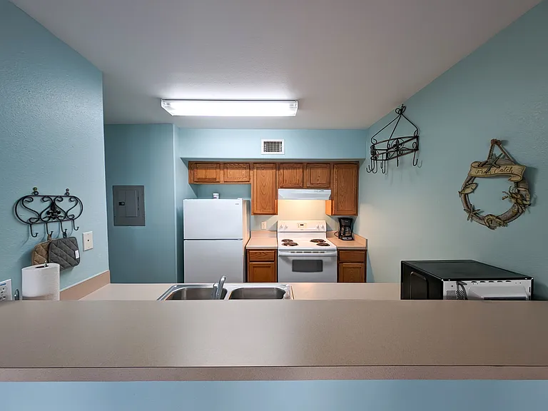 15010 Leeward Dr #4202 — Photo 13