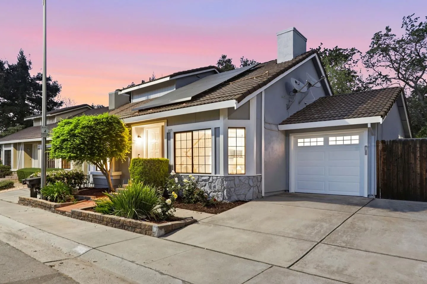 1005 Alamitos Creek Dr photo 1