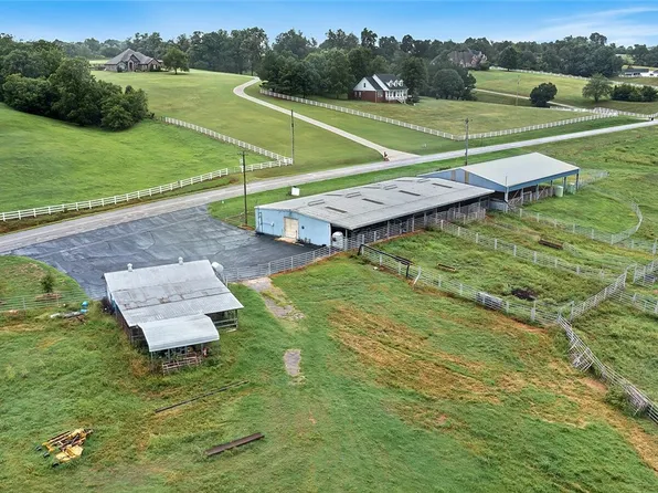 2810 S Barrington Rd, Springdale, AR 72762