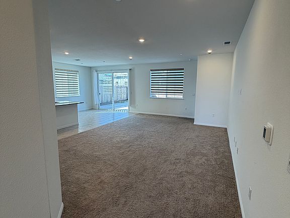 2nd image of 1505 Finestra Dr