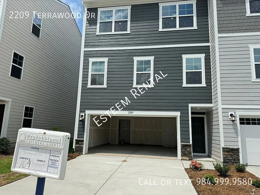 4 bed, 2406 sqft, $2,300 — Photo 1