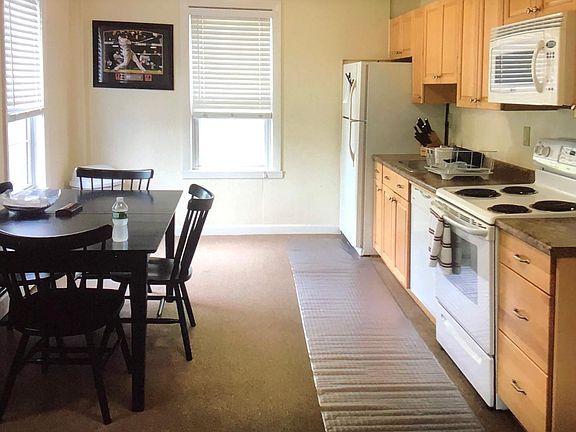Large eat in kitchen