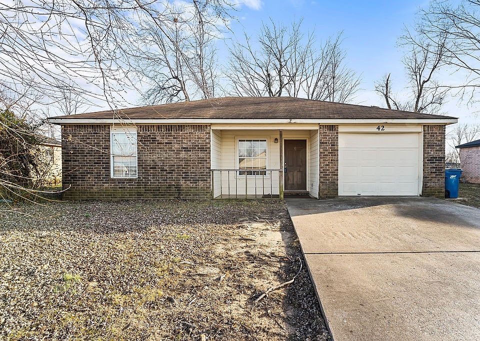 1st image of 42 Burnett Cir
