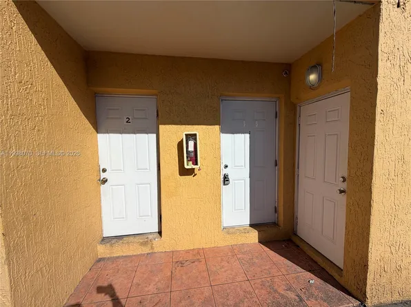 2534 NW 139th St #2, Opa Locka, FL 33054