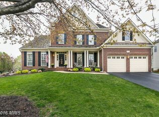 1332 Moore Pl SW, Leesburg, VA