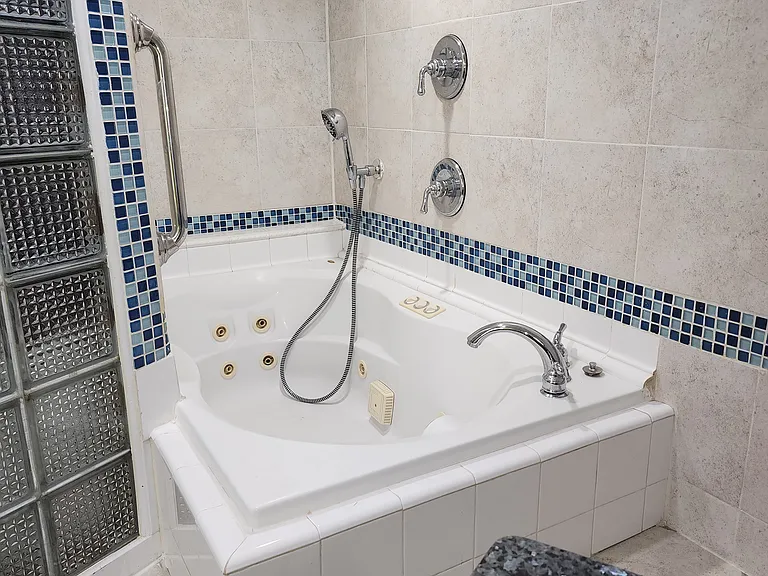 1726 W 96th Ave #B — Photo 15