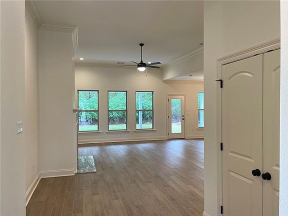 2nd image of 267 Hidden Cypress Dr