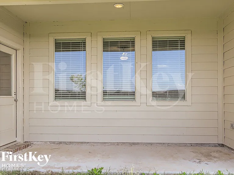 212 Wyndemere Ln — Photo 26