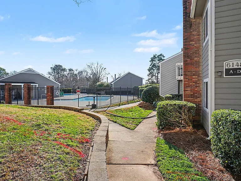 6148 Heath Ridge Ct — Photo 1