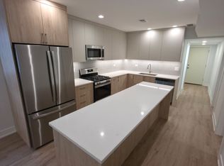 2741 W Belmont Ave, Chicago, IL 60618