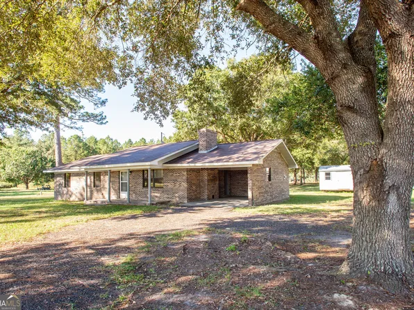 6731 Youmans Chapel Rd, Blackshear, GA 31516