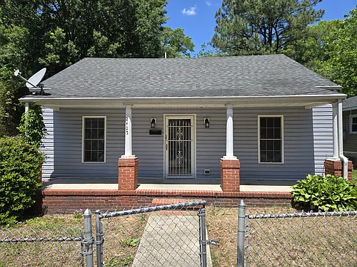 2405 Royall Ave Photo 1
