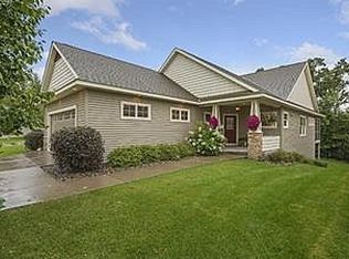 955 Firesteed Rdg, Waconia, MN 55387