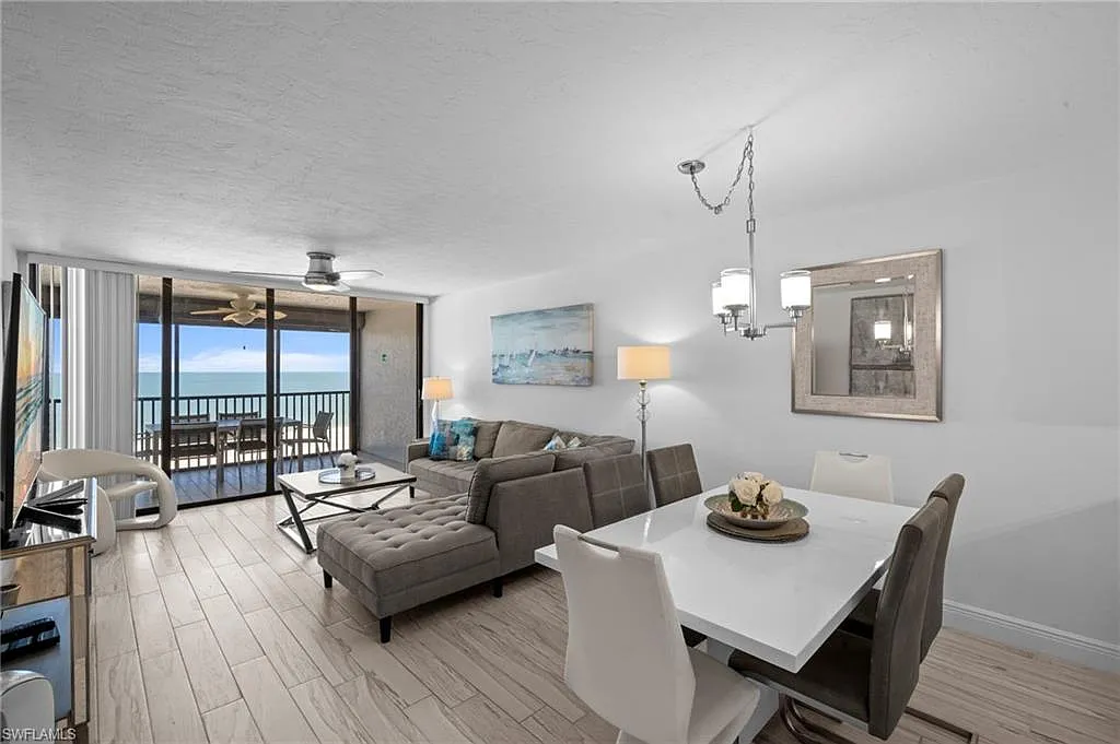 2 bed, 2.0 bath, 991 sqft, $10,000 — Photo 3