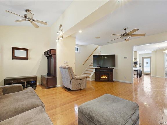 4th image of 88-37 249th Street