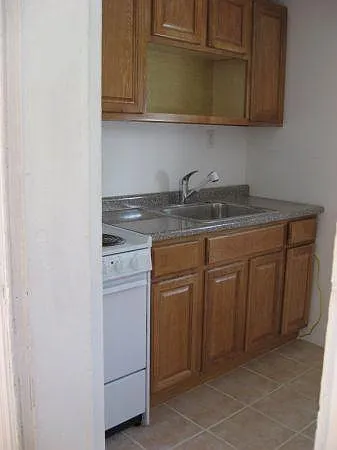 1722 N 7th St #3 — Photo 2