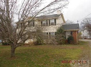 102 Twin Oaks Ct, Hendersonville, TN 37075