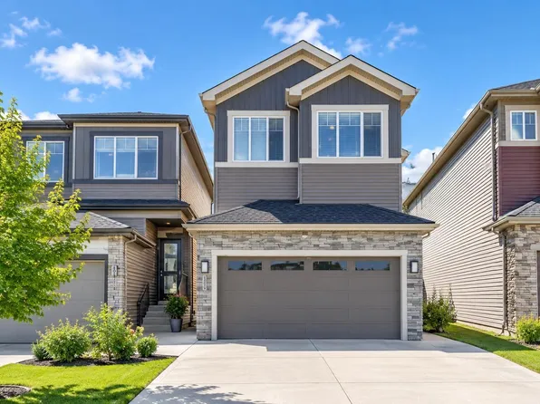 4319 36th St, Beaumont, AB T4X 2W3