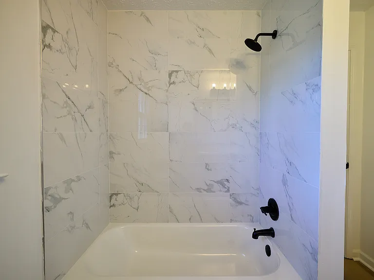 2823 Brackenwood Ct — Photo 12