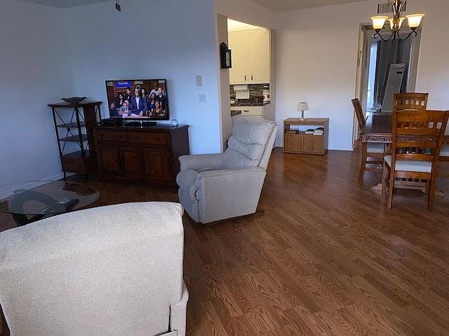 1st image of 3035 Cambridge B #3035