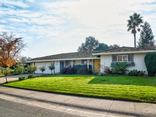 6956 Los Cerros Dr, Sacramento, CA 95831