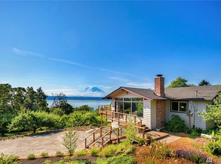 4711 SW 244th St, Vashon, WA 98070