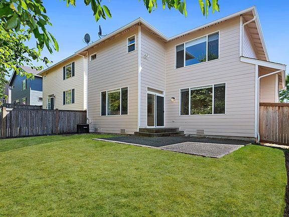 3rd image of 22602 SE 13th St
