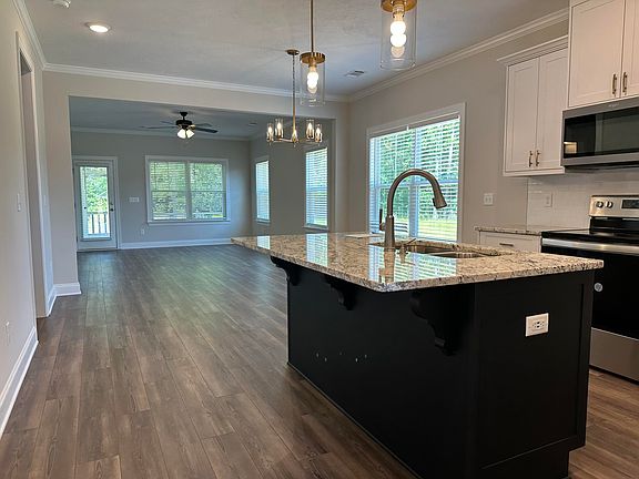 4th image of 750 Woodvine Drive #TP178