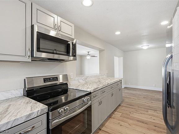 5th image of 2105 Santa Paula Dr