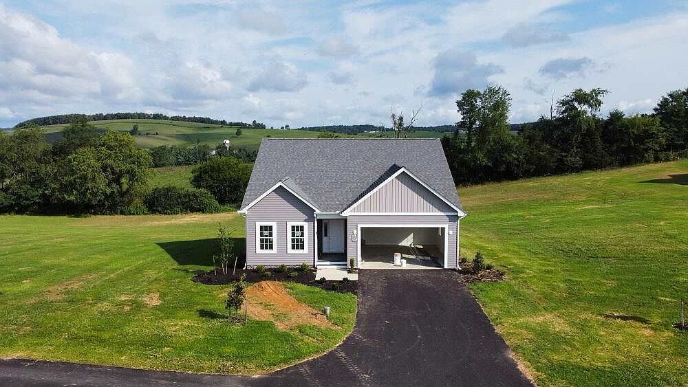 4131 Stanley Rd, Christiansburg, VA 24073 MLS 898419 Zillow