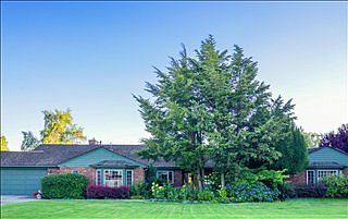 2nd image of 4508 Snowmountain Rd