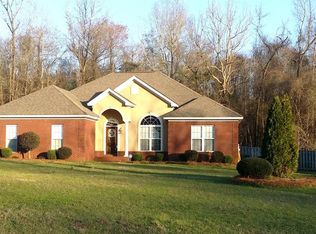 530 Lucys Trl, Wetumpka, AL 36093