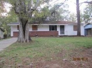 2827 Tara Rd, Jackson, MS 39212